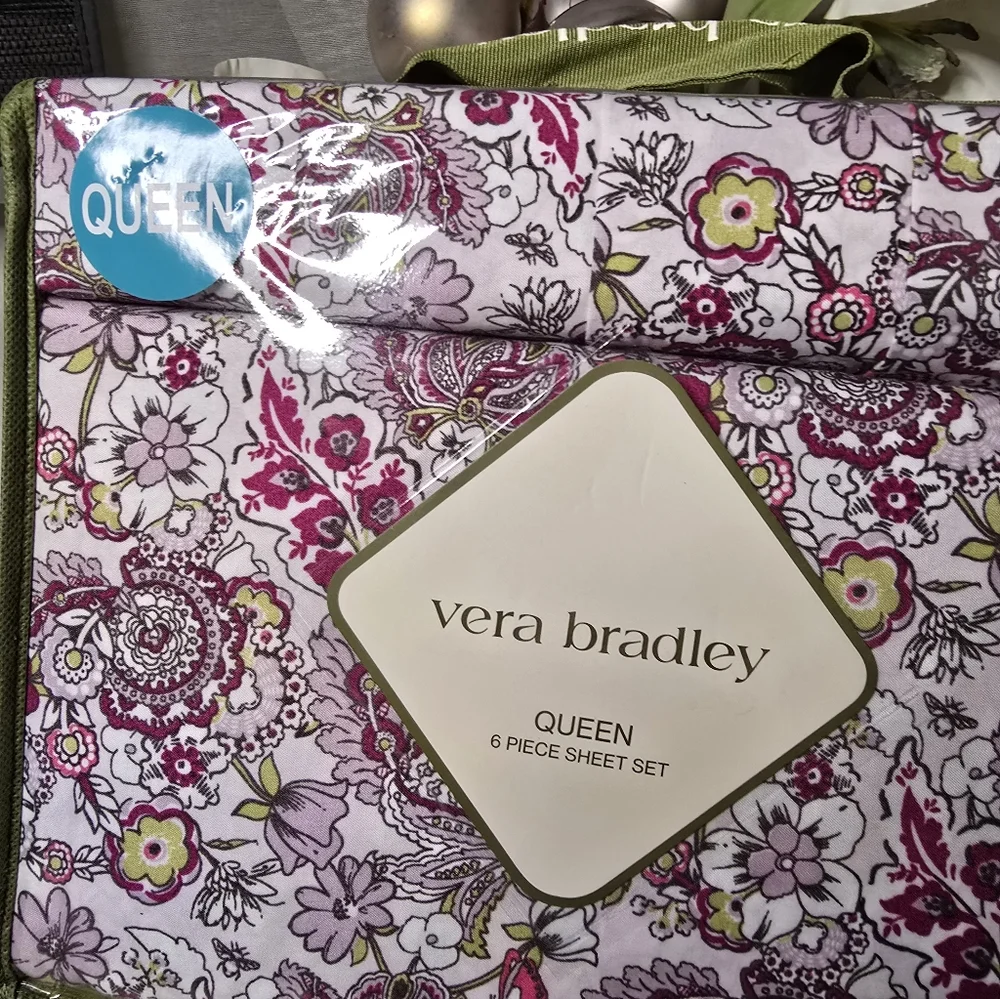 Vera Bradley Queen Sheet Set - Pink & Green Painted Paisley FloralBrand new